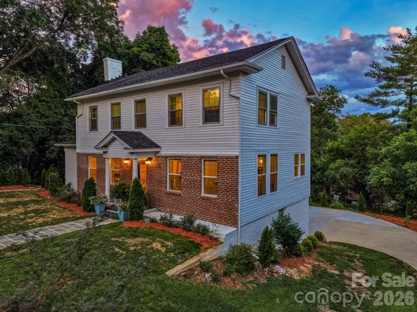1407 Mimosa Ln NW, Lenoir, NC 28645