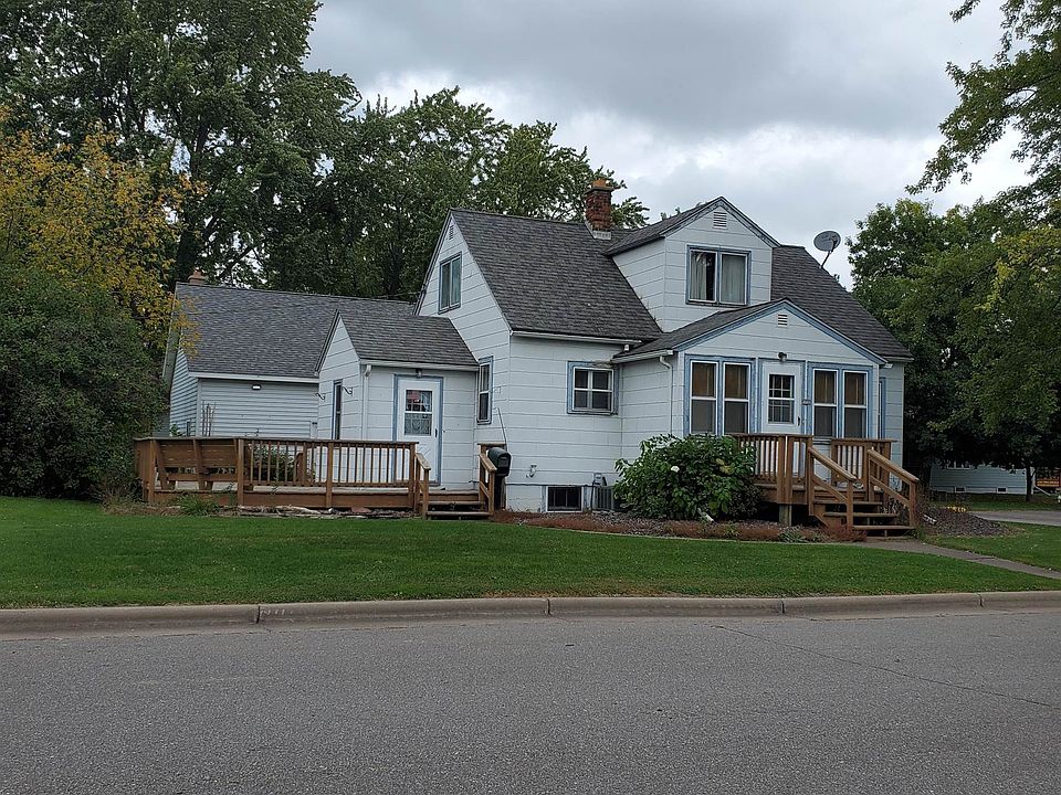 1st image of 230 E Martin Ave