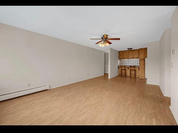 2nd image of 2616 Harriet Ave APT 314
