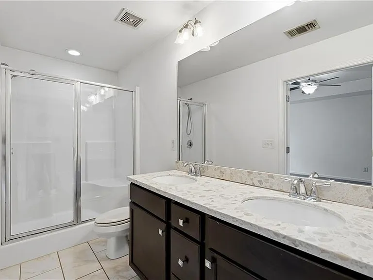 4987 Longview Walk — Photo 15