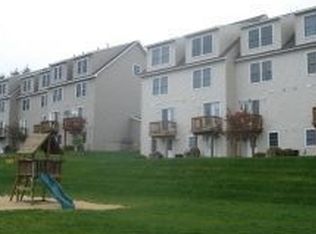 8 Tammy Ct #A, Hudson, NH 03051