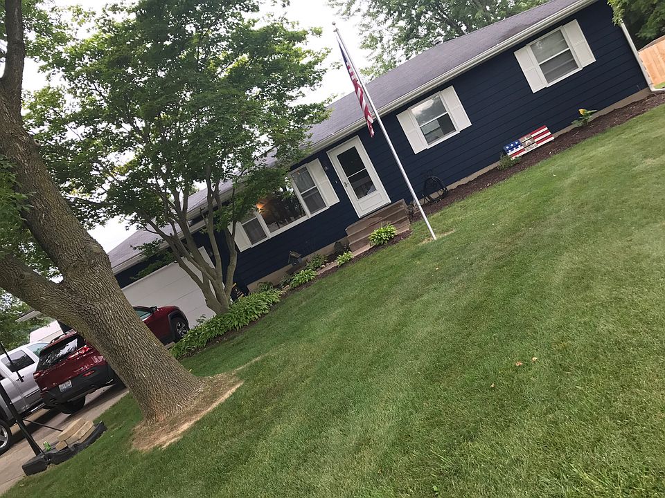 1st image of 23418 95th Ave N