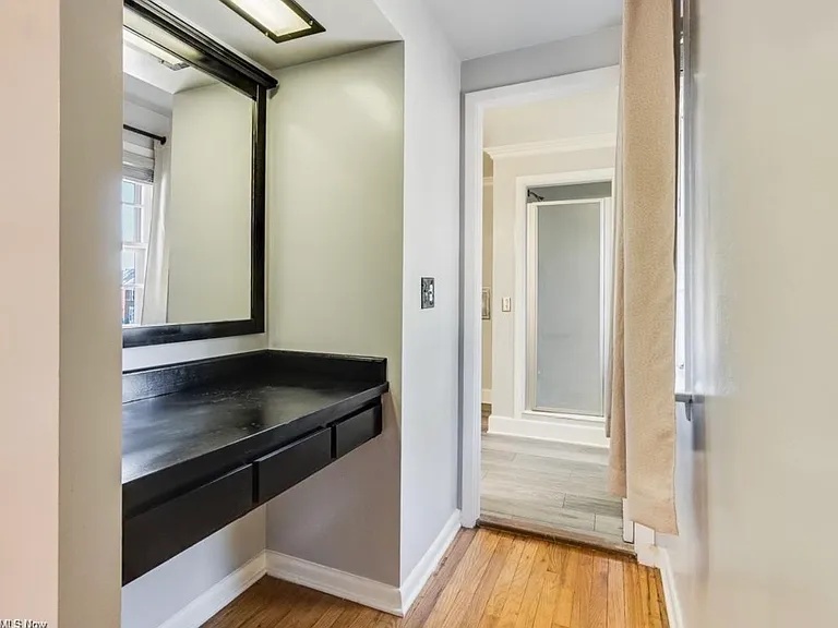 2348 Saybrook Rd — Photo 23