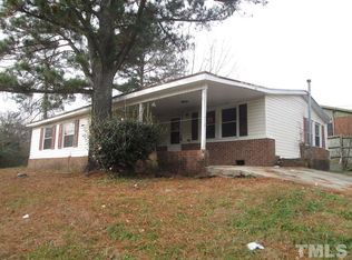 902 Washington Ave, Sanford, NC 27330