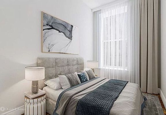 4th image of 71 W 89th St APT 2A
