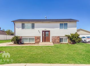 4756 W 5865 S, Kearns, UT 84118