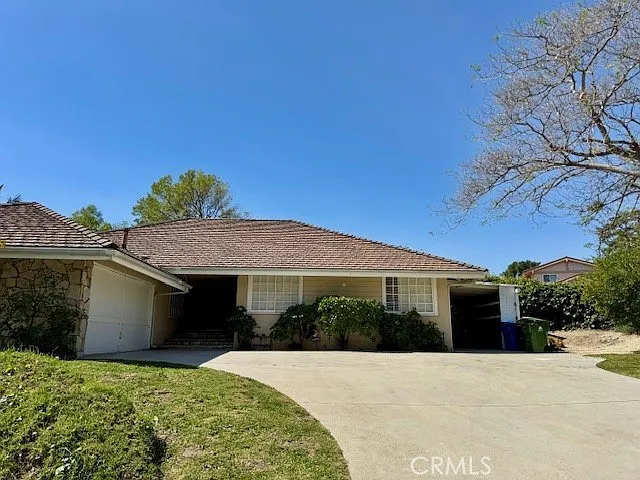 12459 McLennan Ave — Photo 1