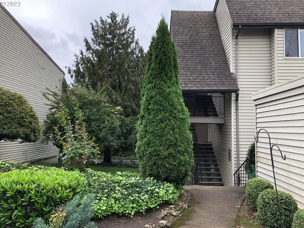 200 SW Florence Ave APT G15, Gresham, OR 97080