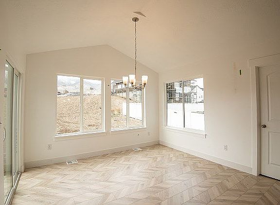 3rd image of 3723 S McGregor Ln