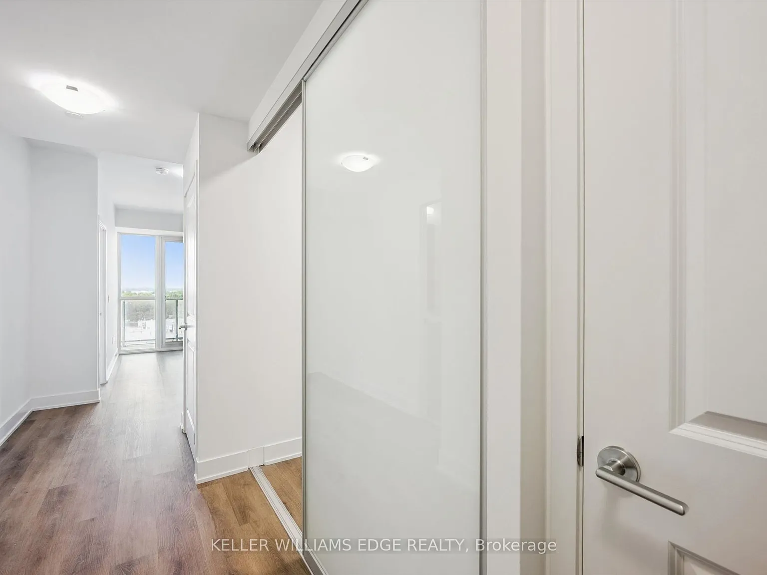 The Millhouse Condominium — Photo 2