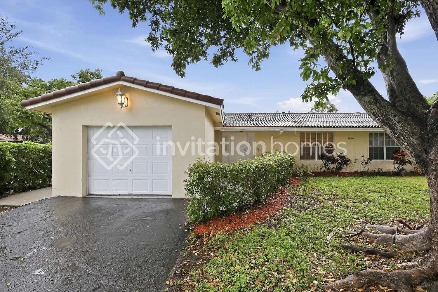 11600 NW 27th Ct #2 Coral Springs, FL 33065 — Photo 1