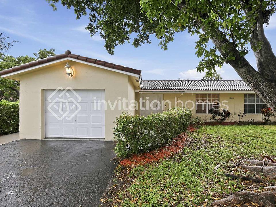 1st image of 11600 NW 27th Ct APT 2