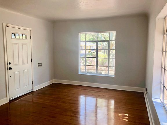 entrance to living room