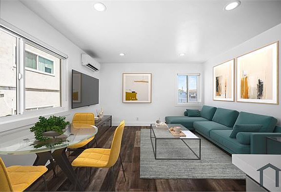 5th image of 1101 N Flower St Unit 4
