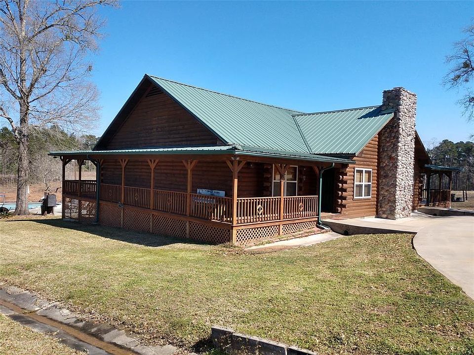 1st image of 275 Twin Oak Dr