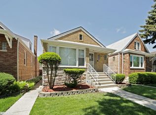 7222 S Sacramento Ave, Chicago, IL 60629