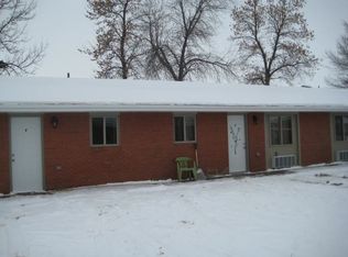 2009 2nd Ave SW APT B, Minot, ND 58701
