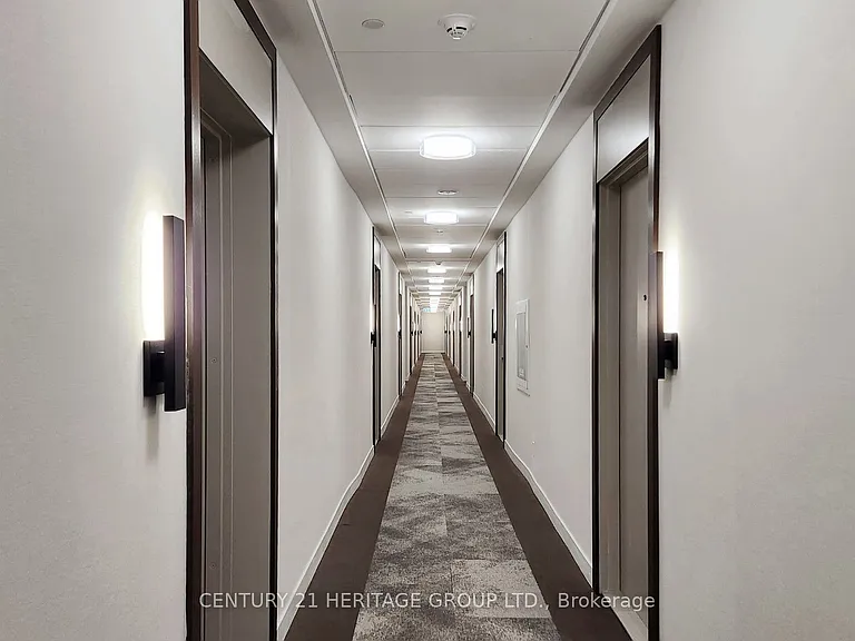 8888 Yonge St #708 — Photo 39