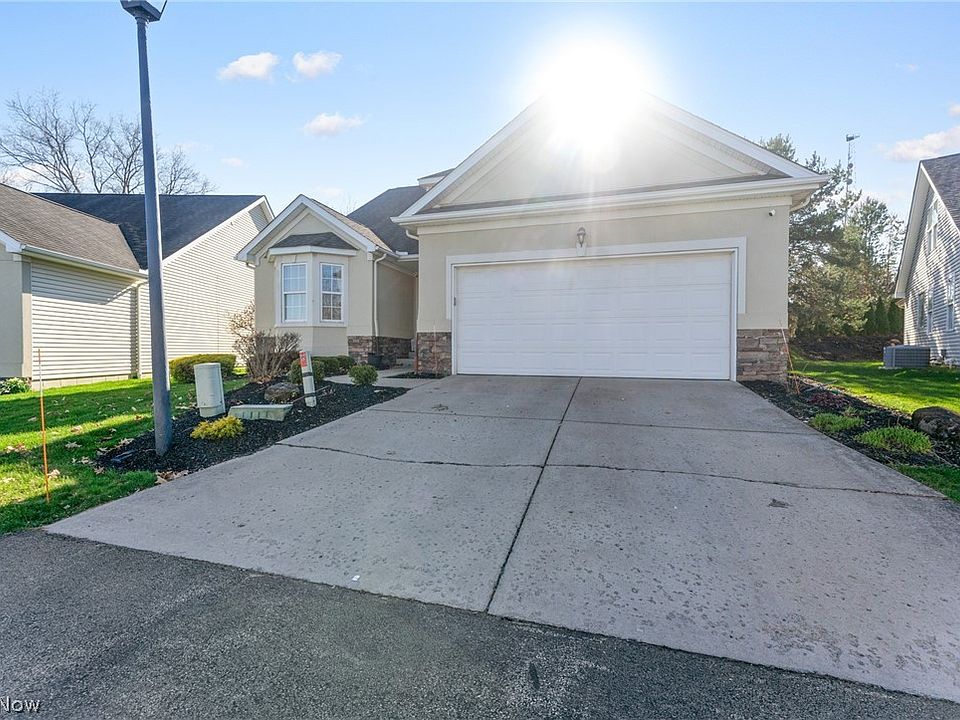 1st image of 6832 Twin Oaks Ct