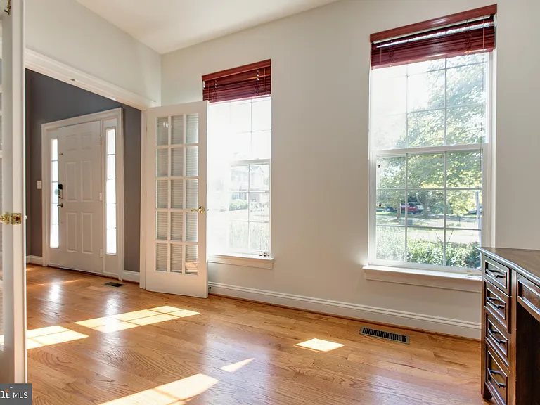 2191 Oak Forest Dr — Photo 20