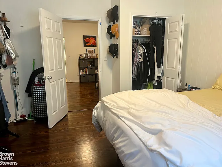 543 Bloomfield St #1R — Photo 7