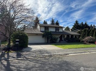 3725 SW 319th St, Federal Way, WA 98023