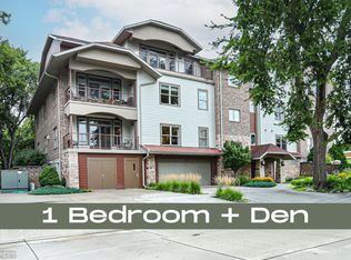 311 11th Ave S APT 103, Fargo, ND 58103