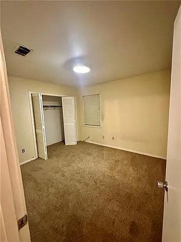 677 Fairlawn Dr — Photo 10