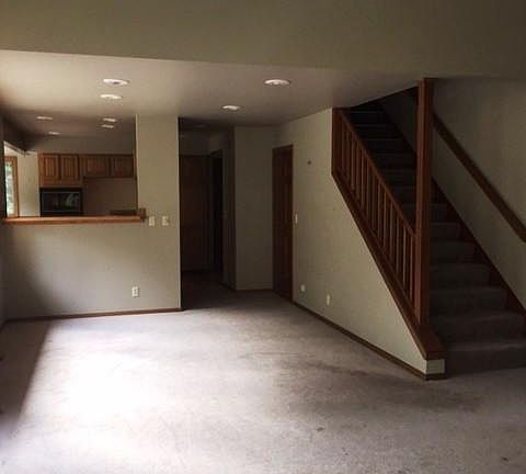 5th image of 25555 Pioneer Way NW