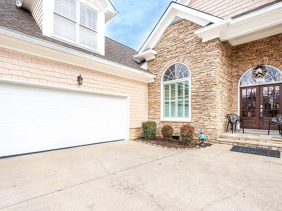 3rd image of 1151 Norfolk Green Cir
