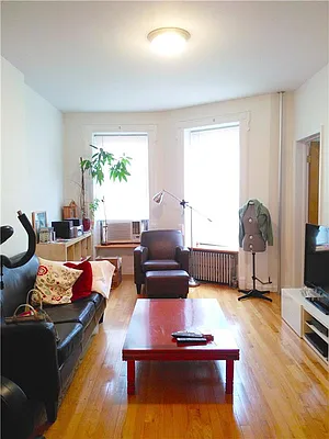 Rented by Temple Morrow LLC | media 29