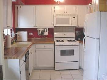 5th image of 2700 Rosewood Ct
