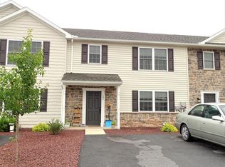 145 Cedarwood Dr, Denver, PA 17517