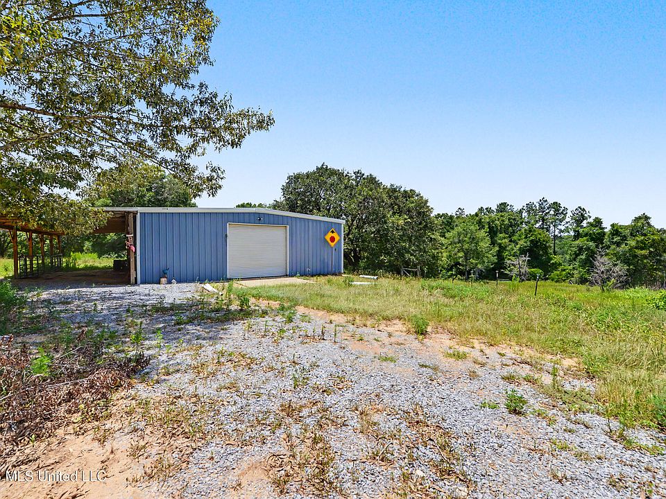 1st image of 2151 Sally Parker Rd