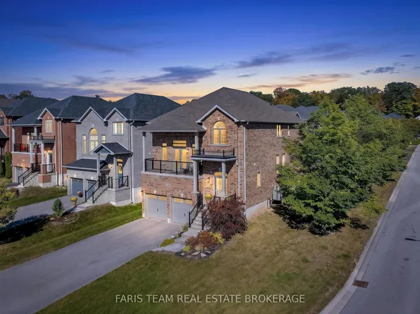 144 Jewel House Ln, Barrie, ON L4N 6E1
