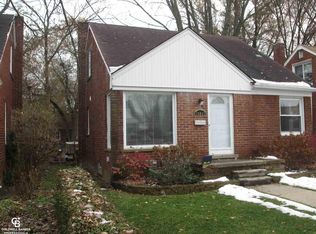 13641 Hart St, Oak Park, MI 48237