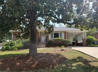 205 Hermitage Rd, Greensboro, NC 27403