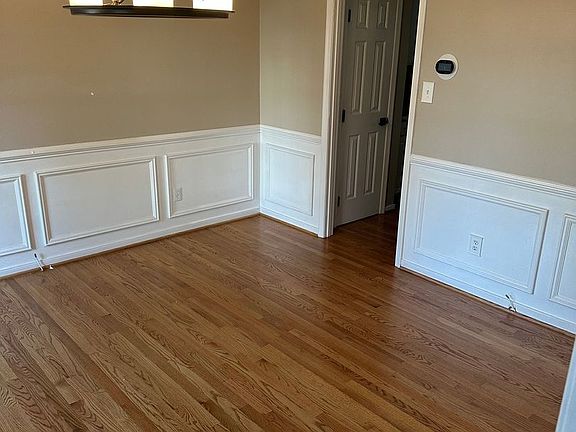 5th image of 3000 Sandy Bluff Pl