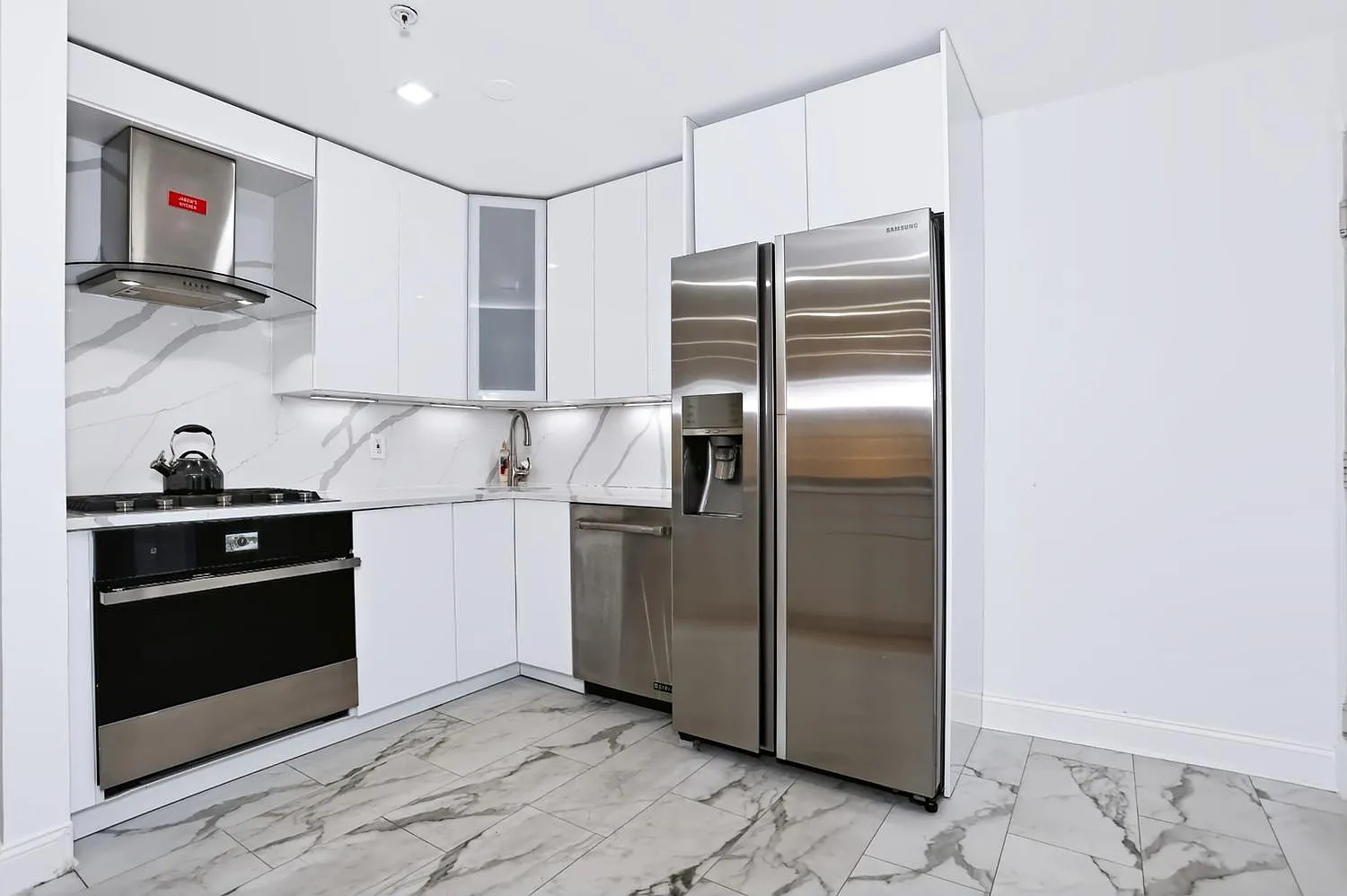1 bed, 730 sqft, $2,500 — Photo 4