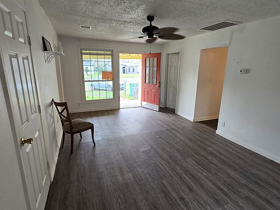 5th image of 500 Schilling St #B