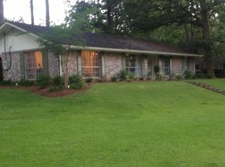 1434 Ridgewood Dr, Columbia, MS 39429