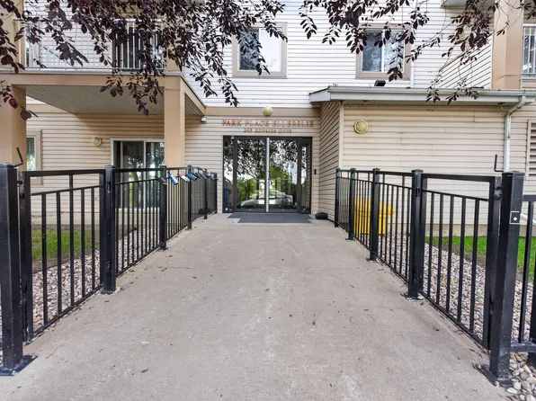 245 Edwards Dr SW #221, Edmonton, AB T6X 1J9