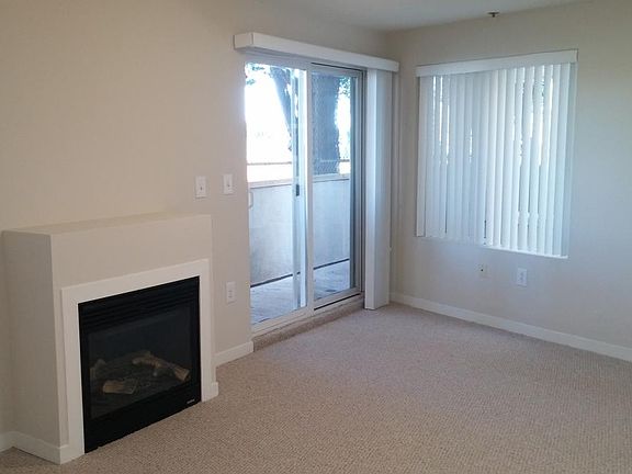 2nd image of 901 Bay Shore Blvd APT 207