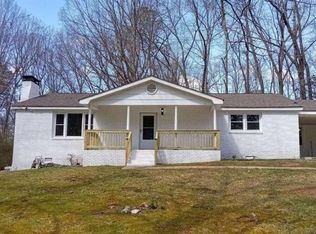 318 Holmes Rd, Carrollton, GA 30117