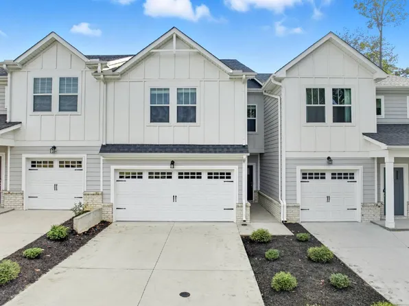 75 Galley Ln, Greenville, SC 29607