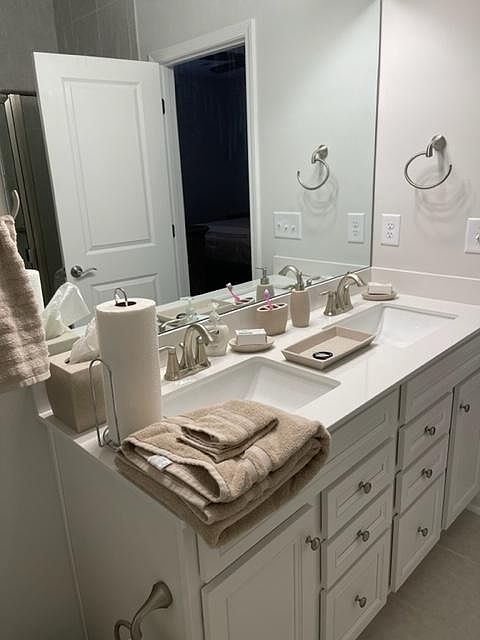 Master Bathroom.