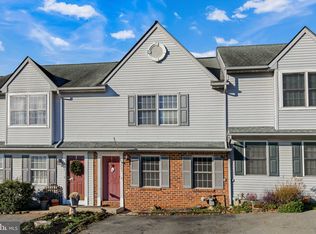 207 Quaking Aspen Ln, Marietta, PA 17547