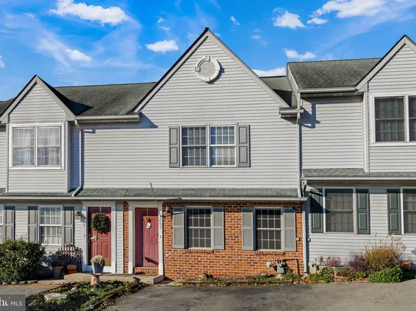 207 Quaking Aspen Ln, Marietta, PA 17547