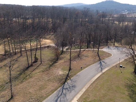 4th image of 65 Eagle View Dr