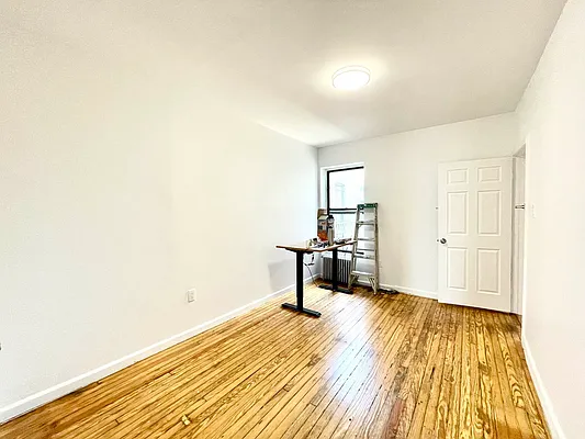 Rented by Pear NYC LLC | media 7